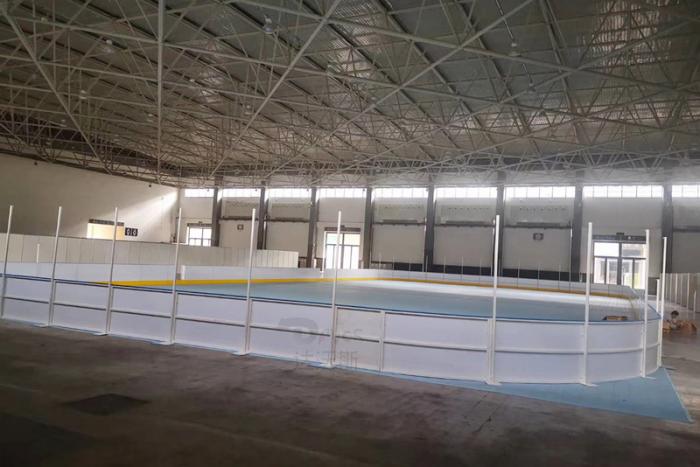 轮滑旱地冰球场围栏界墙安装50×25m场地